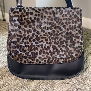 Black & Leopard faux-fur Crossbody